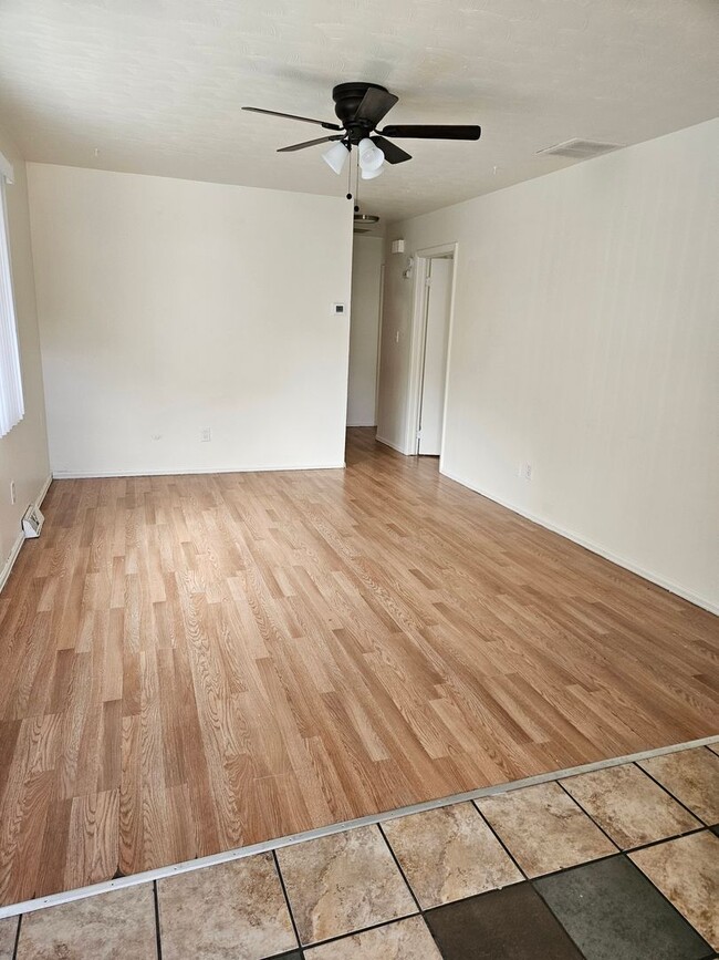 Photo - TRK1227/1229 Unidad 1229