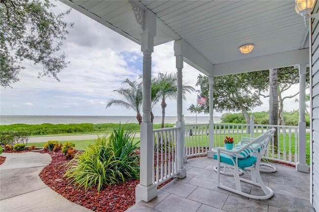 Photo - 1205 N Bayshore Dr