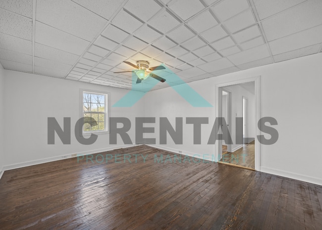 Photo - 721 Davis St