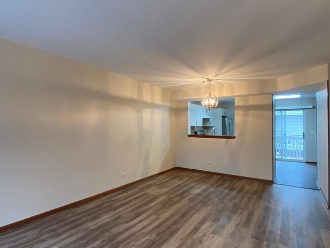 Photo - 34 S Macgillis Dr