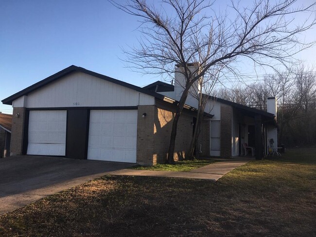 Photo - 5103 Purple Sage Dr Townhome