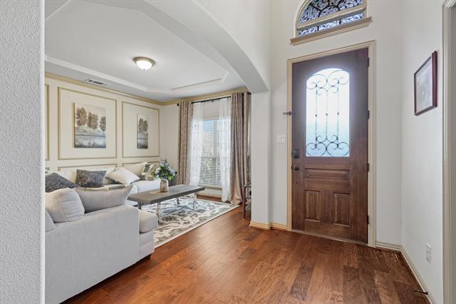 Photo - 12516 Maplecrest Dr