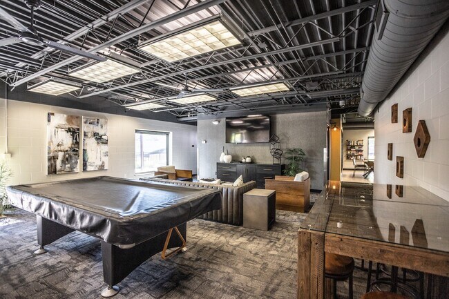 Photo - River Tower Apartments