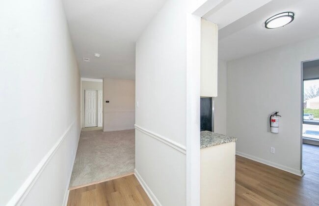 Photo - 222 Echelon Rd Unit 222 Echelon Rd Apt 8