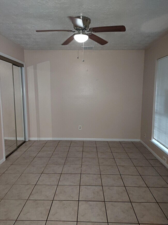 Photo - 13433 Castilian Dr Unit 1
