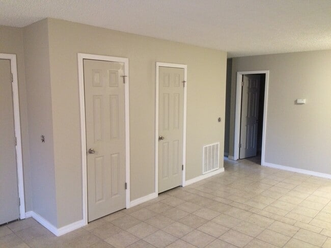 Photo - 821 Hardy Springs Cir Unit A