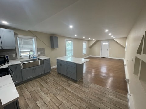 Building Photo - 2 Morton St Rental