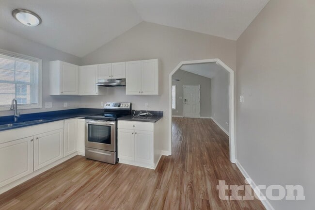 5169 Parkerwood Dr