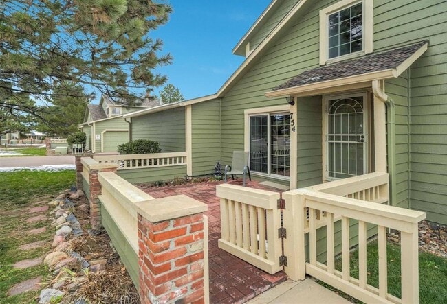 Photo - FULLY FURNISHED + ALL UTILITIES INCLUDED!