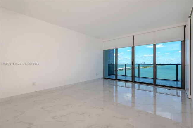 Photo - 3131 NE 7th Ave Unit 2104