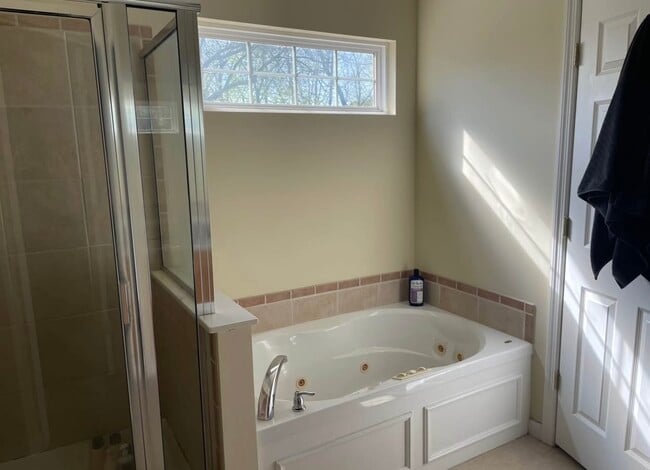 Photo - 423 New York St