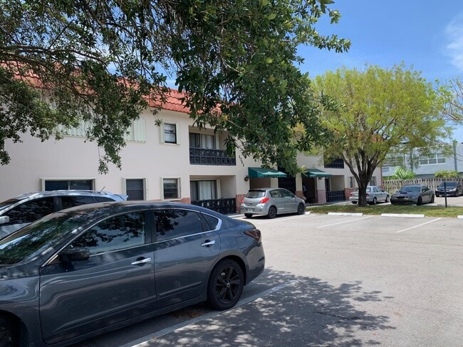 Photo - 1721 NW 15th Vista Unit 12