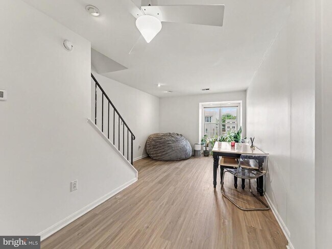 Photo - 13849 Constitution Ct