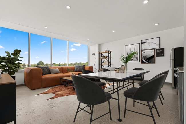 Photo - The Bank Tower Apartments