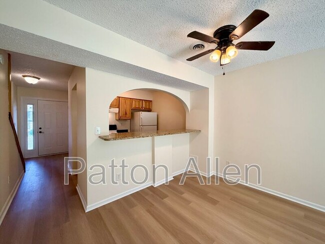 Photo - 7 Dawnwood Cir
