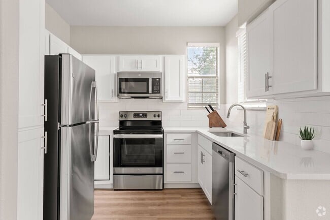 Building Photo - Sierra Canyon Rental