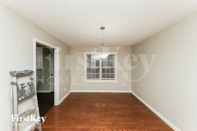 Photo - 37 Legend Creek Cove