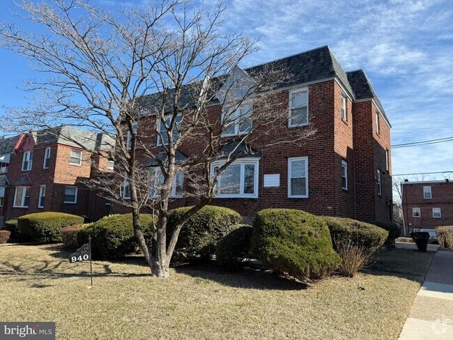 Building Photo - 940 Vernon Rd Rental