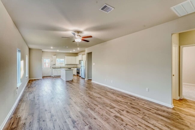 Photo - 8204 Burnt Orchid Dr