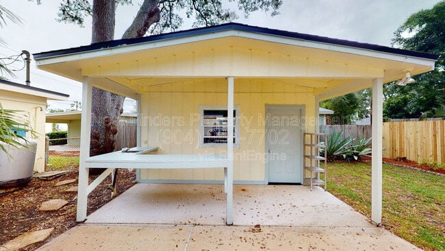 Photo - 1302 20th Ave N