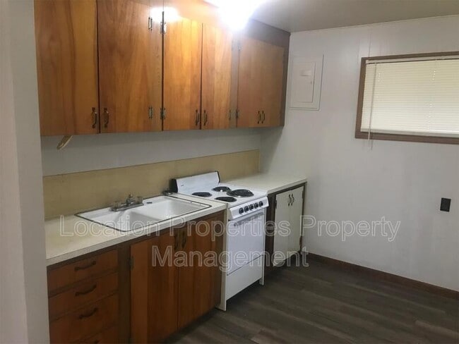 Photo - 1818 Missouri St