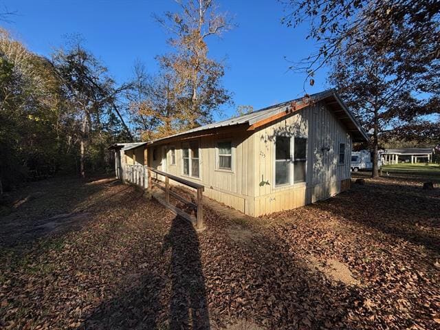 Building Photo - 225 Co Rd 4090