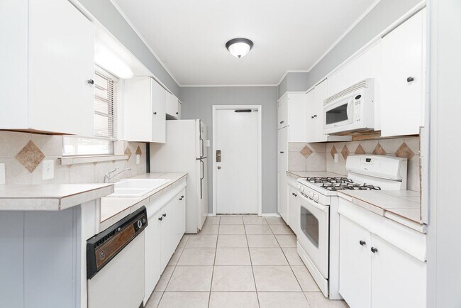 Photo - Spacious Family Home in Prime Location