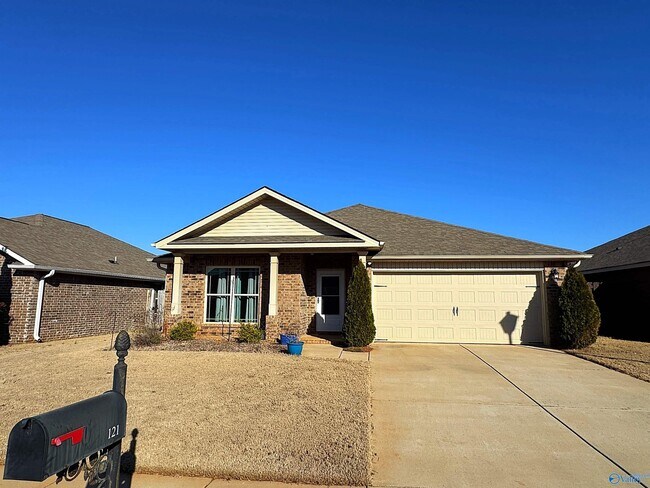 Photo - 121 Daymark Dr