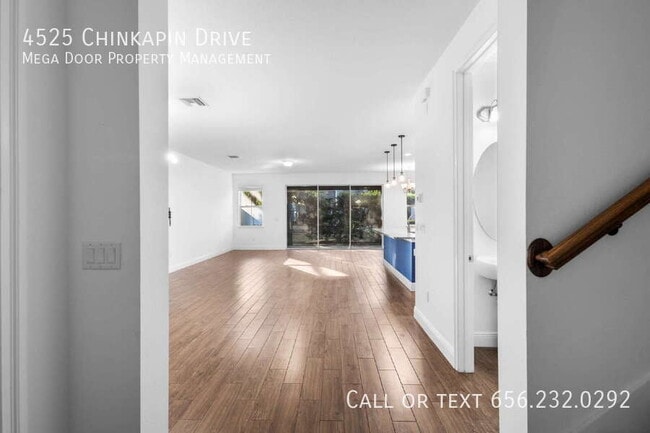 Photo - 4525 Chinkapin Dr