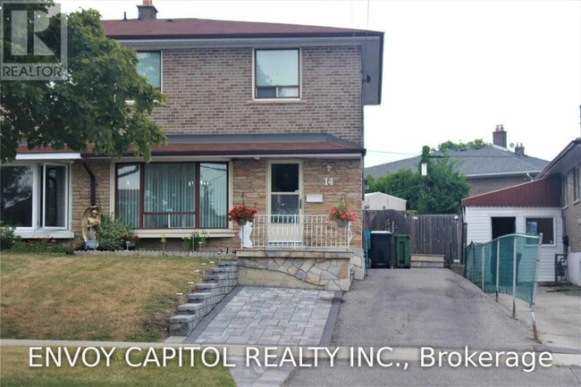 Photo - 14 Faulkner Crescent