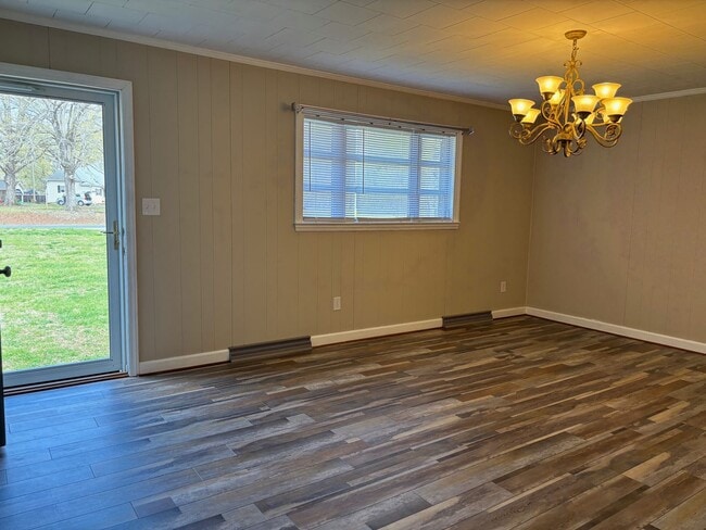 Photo - 3 BED, 1 BATH BRICK HOME