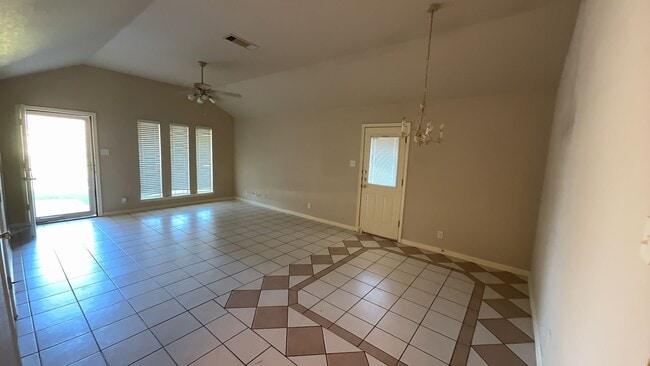 Photo - 4602 Pennington Ave Unidad A