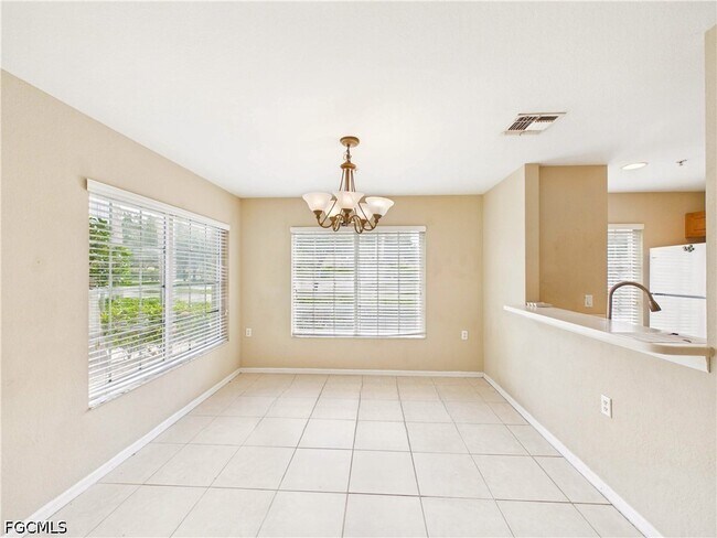 Photo - 9440 Ivy Brook Run