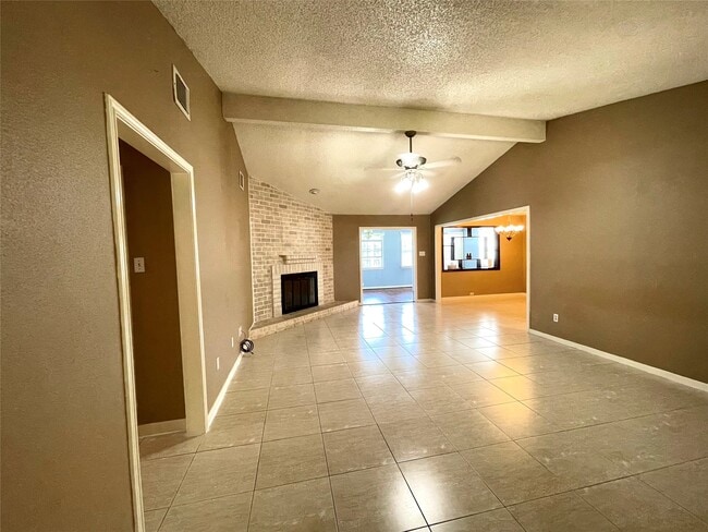 Photo - 3034 Mosby Dr