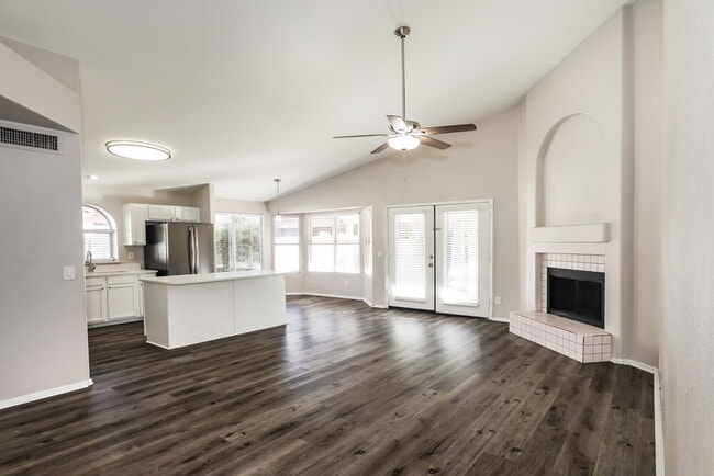 Photo - 4243 E Balsam Ave