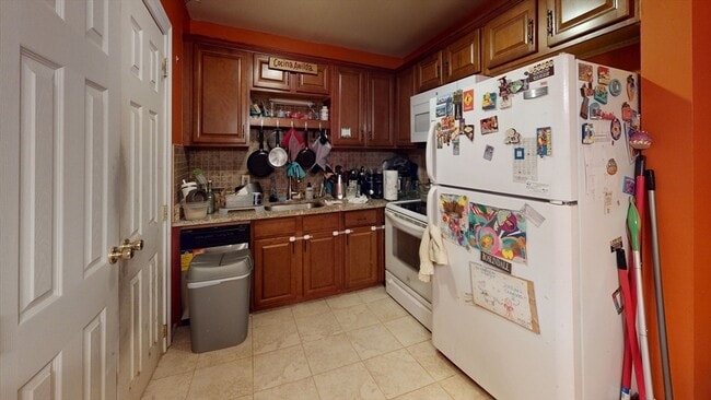 Photo - 8 Kittredge St Unit 6