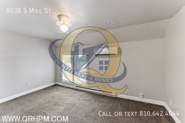 Photo - 803 S Mill St