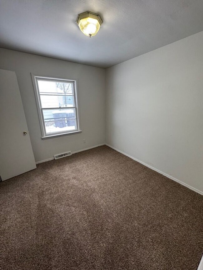 Photo - 2412 Juliette Ave