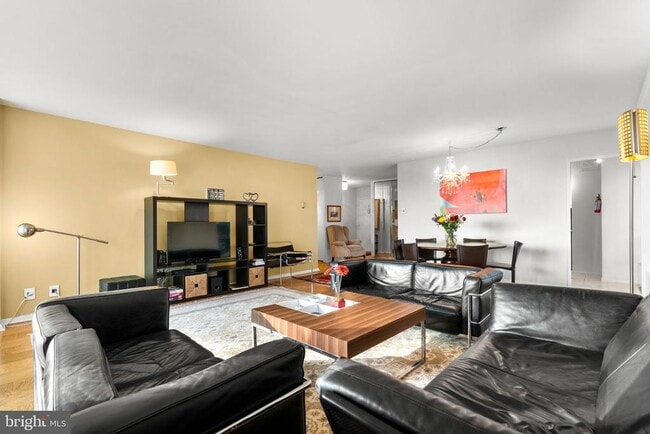 Photo - 1435 4th St SW Unit B211