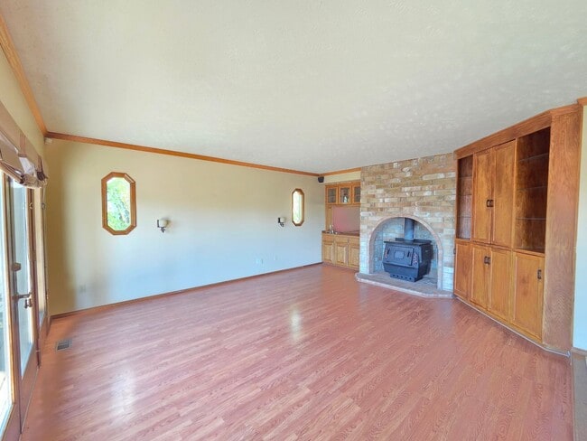 Photo - $3,800 - 5 Bed / 4 Baths Stunning Northwood Home with Views