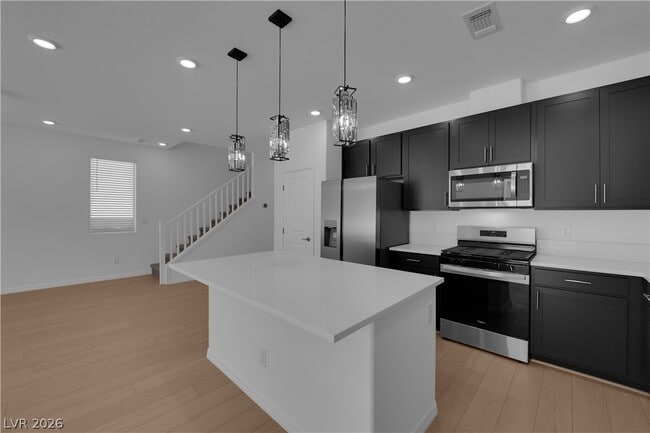 Photo - 10227 Estancia Hl St