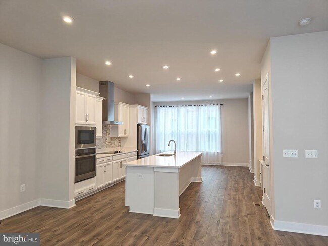 Photo - 2393 Liberty Lp