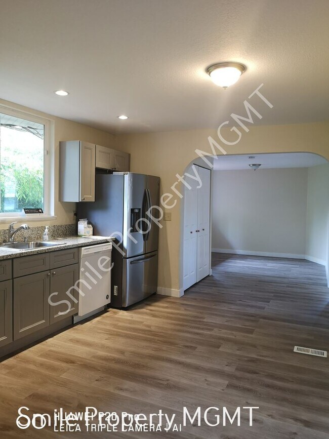 Photo - 13108 SE Cora St Unit A