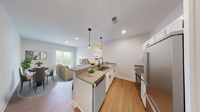 Photo - 825 S Washington Ave Unit 825 - A101
