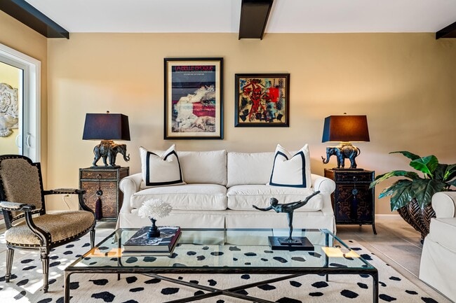 Photo - 225 Everglade Ave