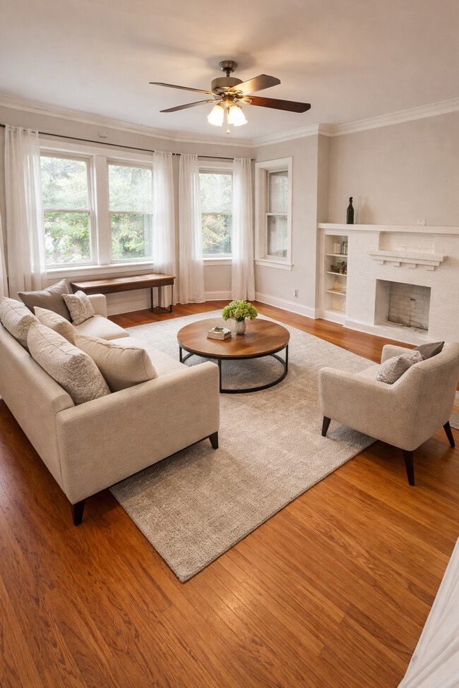 Photo - 7819 S Cornell Ave