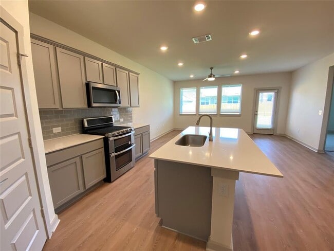Photo - 2205 Sisterdale Ln