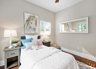 Photo - 430 Jerome St