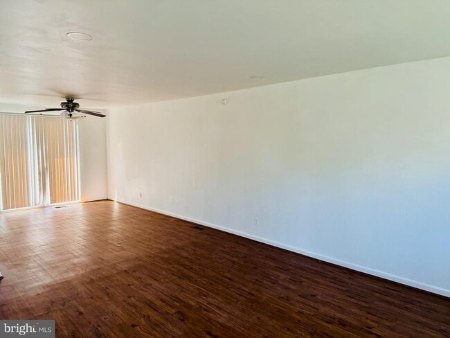 Photo - 8619 Lucerne Rd