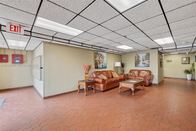 Photo - 4101 Indian Creek Dr Unit 507